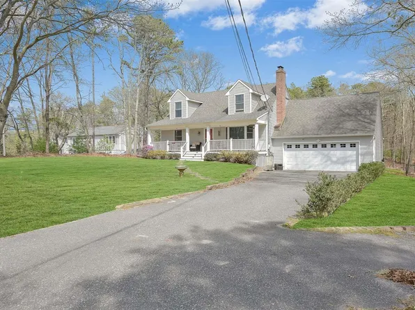 336 Starr Boulevard, Calverton, NY 11933