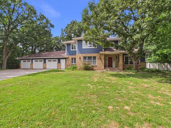 2527 Colony Cir, Saint Cloud, MN 56303
