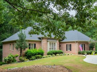 5720 Golf Club Dr, Braselton, GA 30517
