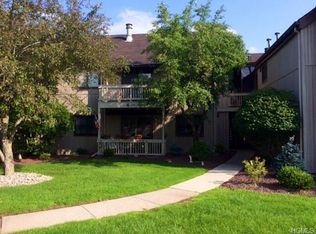 146 Sycamore Dr, Middletown, NY 10940