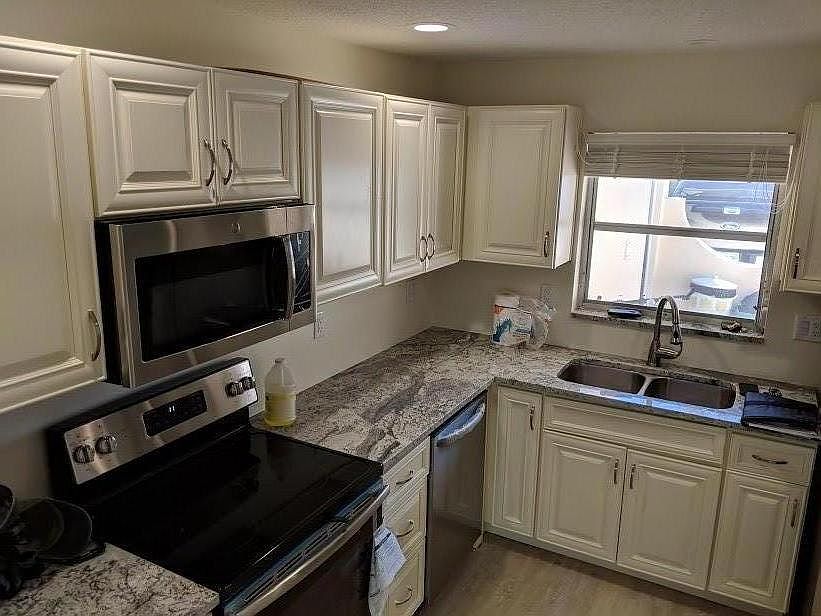 2nd image of 610 Indian Rocks Rd N APT 98