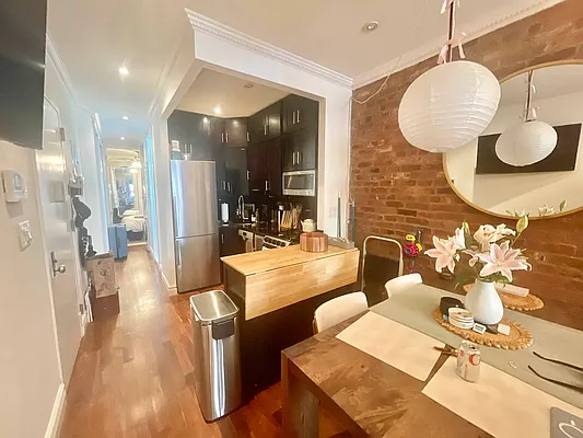 Rented by Century 21 Premier  | media 1