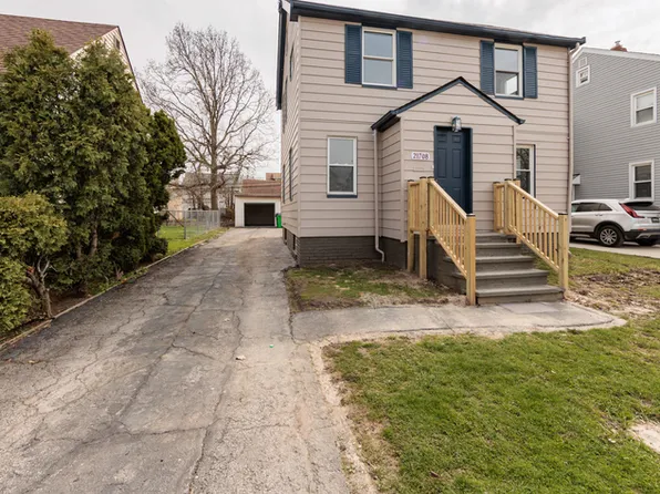 21870 Ball Ave, Euclid, OH 44123