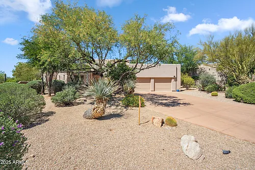 7466 E High Point Dr Photo 1