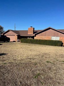 518 N Manning Dr, Hennessey, OK, 73742