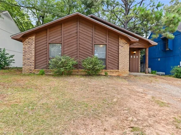958 Schaub Ave, Mobile, AL 36609