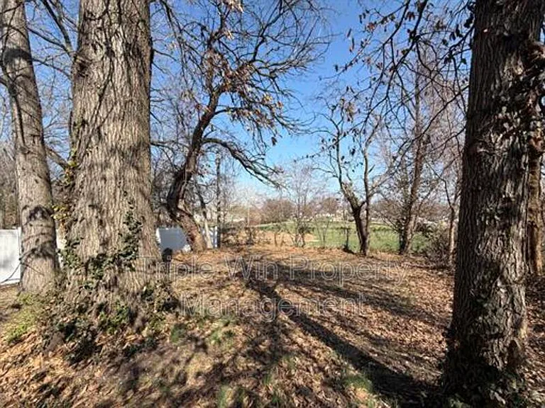 123 W Thornton Ave — Photo 6