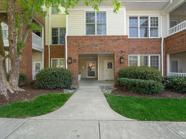 225 Waterford Lake Dr, Cary, NC 27519