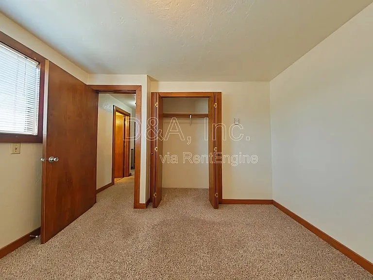 2451 NW Coolidge Way #4 — Photo 6