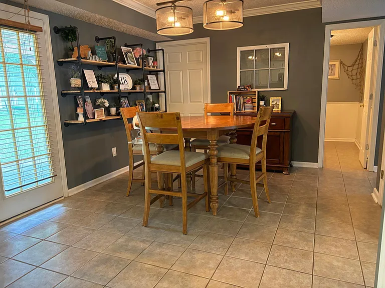 2501 Water Run Ct — Photo 4