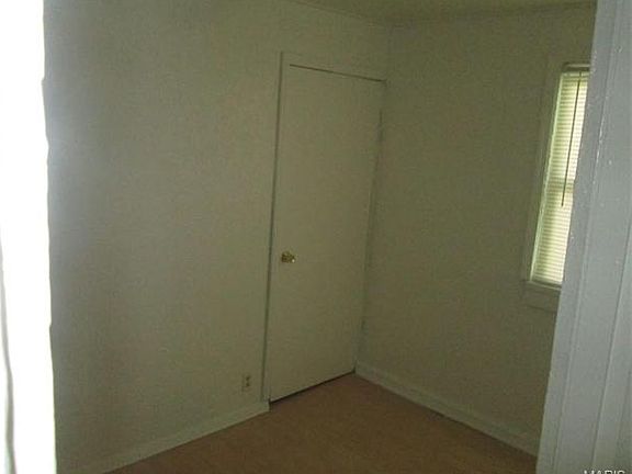 4th image of 10141 Count Dr