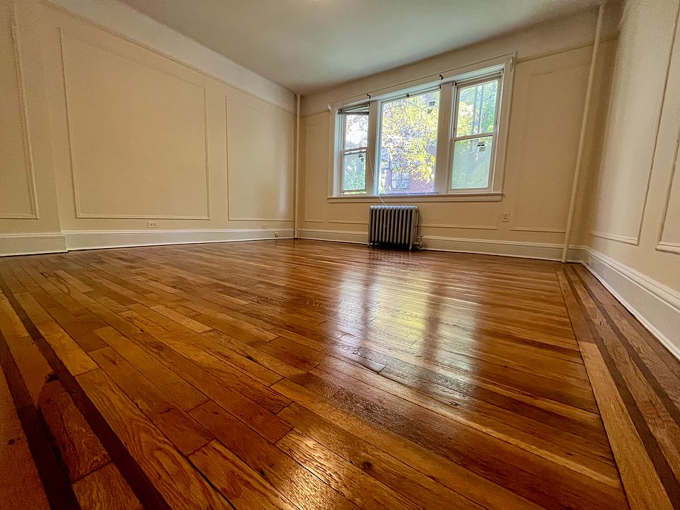1st image of 4320 41st St APT 1F