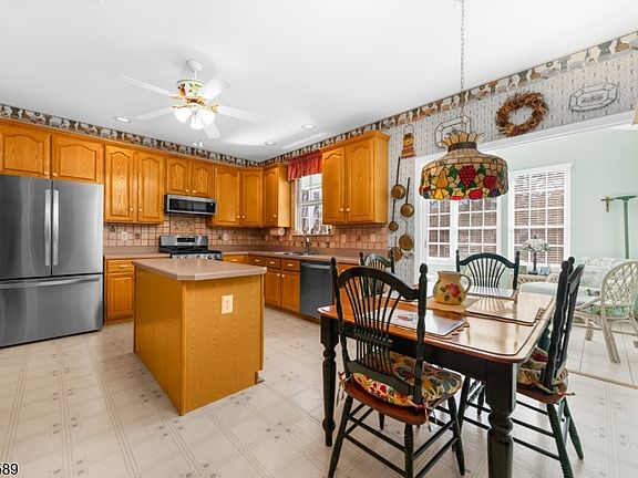 4th image of 31 Abraham Rd