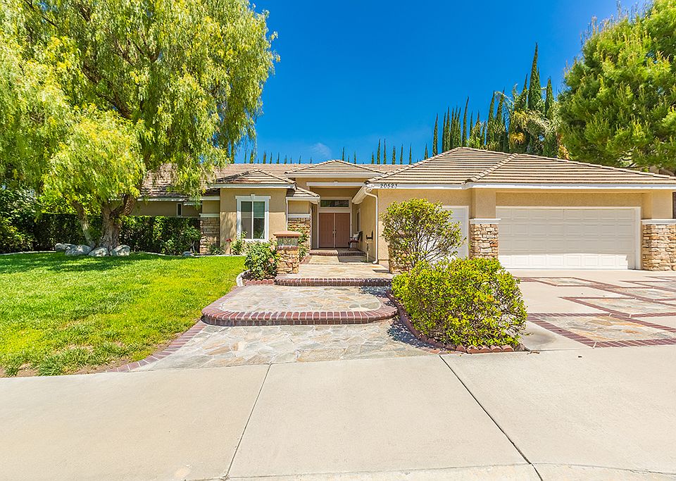 1st image of 20523 Mesquite Ln