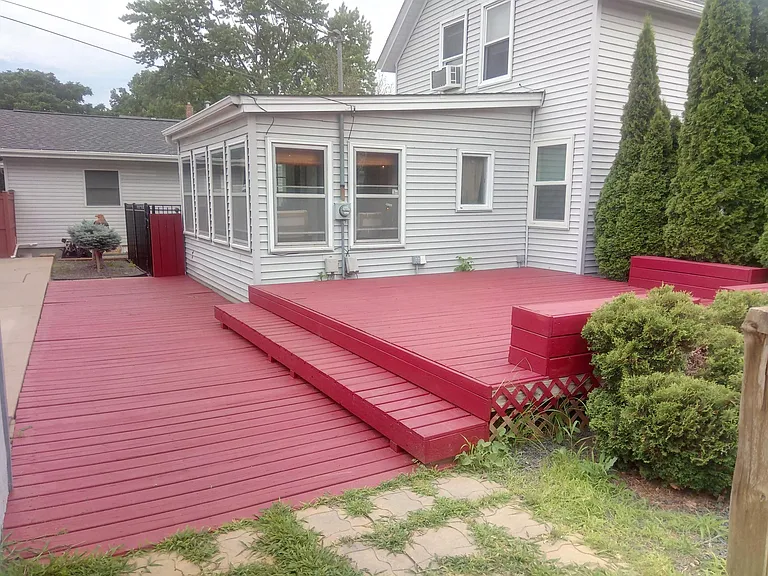 721 Watson Ave — Photo 11