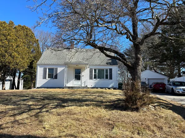 19 Soljer Drive, Waterford, CT 06385