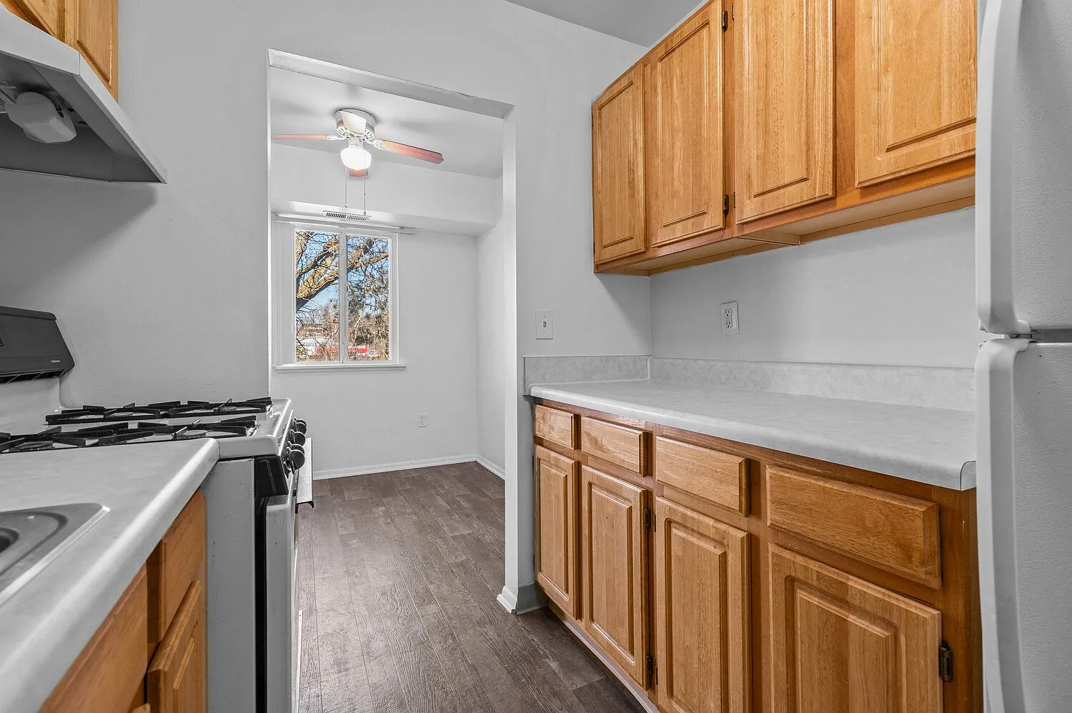 Six Trails Apartments - Saline, MI — Photo 4