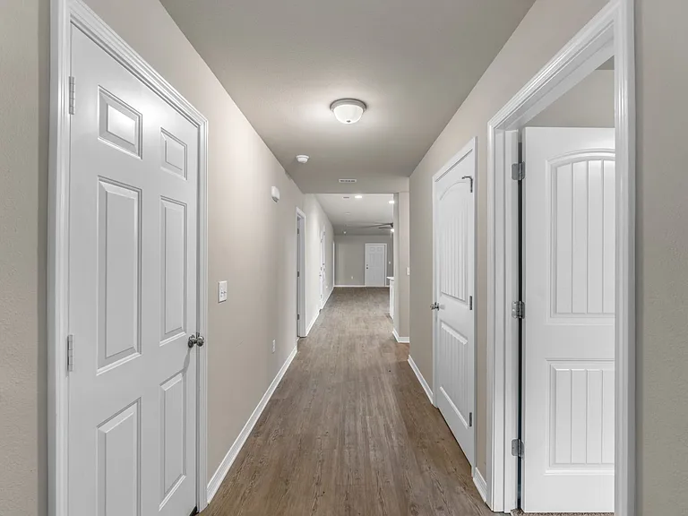 3210 Electra Dr — Photo 5