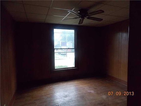 4th image of 1535 S Richland St