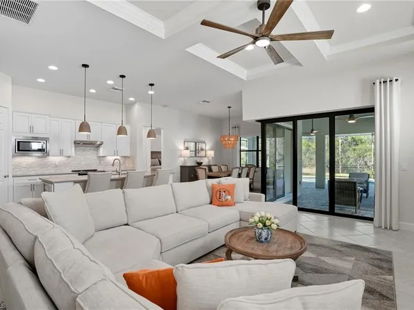 12240 Sussex ST, FORT MYERS, FL 33913