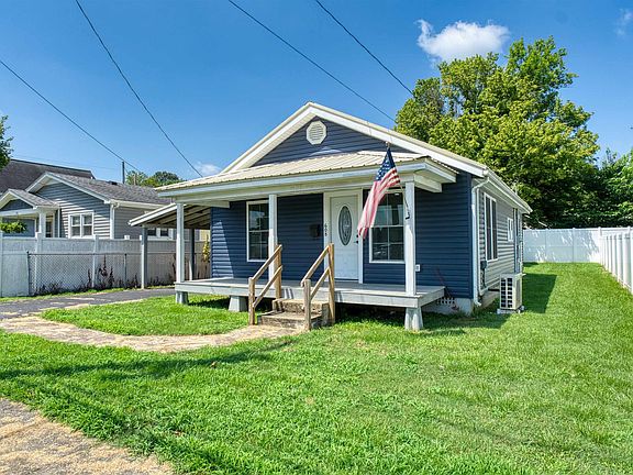 2nd image of 608 Olive St