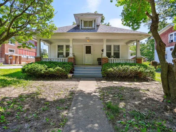 1010 N Broadway Ave, Urbana, IL 61801