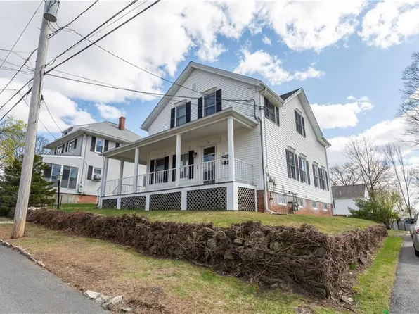54 Highland St, Cranston, RI 02920