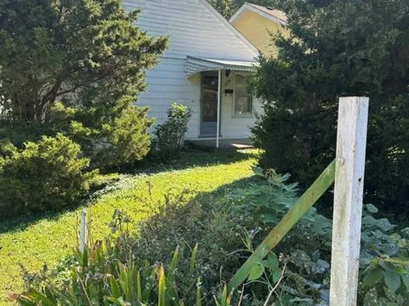 2234 Northbury Ln, Saint Louis, MO 63114