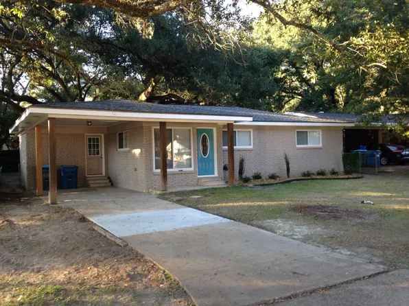 103 Homas Rd, Lafayette, LA 70501