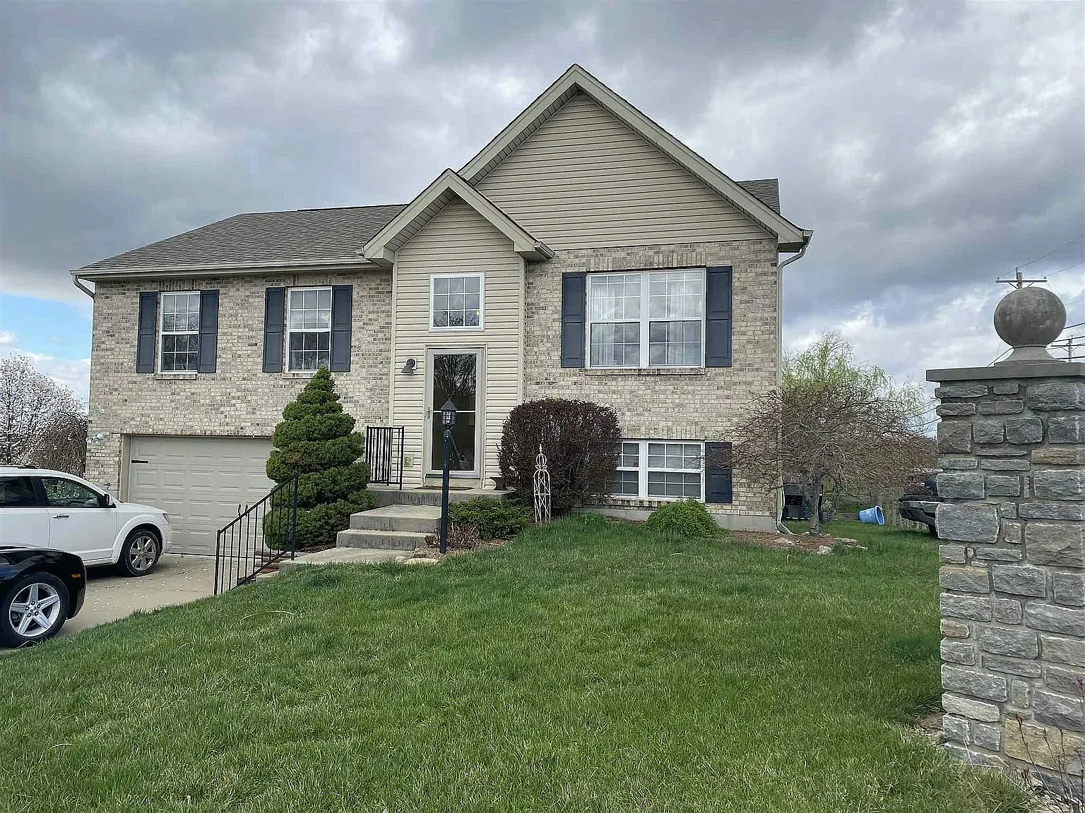 3670 Avalon Drive — Photo 1