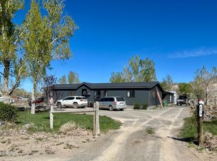 6975 Cattle Dr, Winnemucca, NV 89445