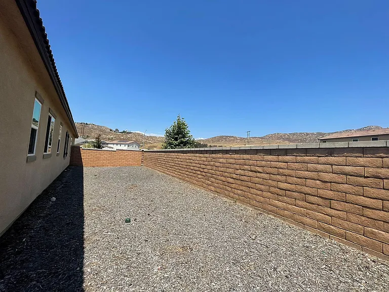 7681 River Gulch Rd — Photo 22