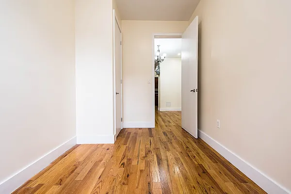 Rented by Nooklyn NYC LLC | media 59