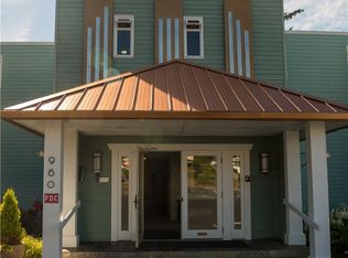 960 5th Ave S UNIT 3, Edmonds, WA 98020