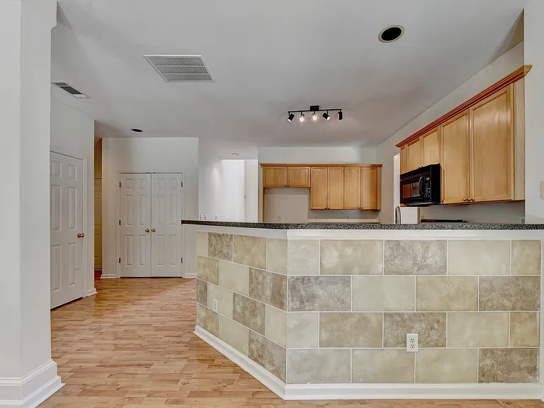 873 Red Rock Ct — Photo 41