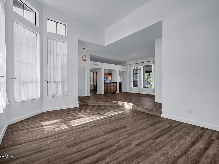 14459 N 54th St — Photo 7