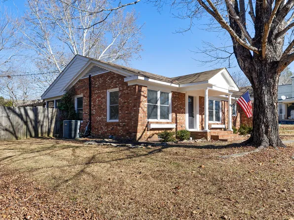 261 E Lillington St, Angier, NC 27501