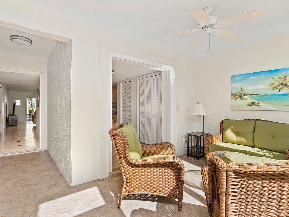 1st image of 433 Country Hollow Ct APT C104