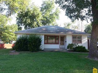 722 E Clinton St, Clinton, MO 64735