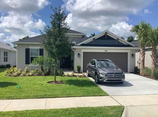 990 Lakeside Estates Dr, Apopka, FL 32703
