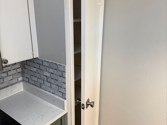 Kitchen Pantry
