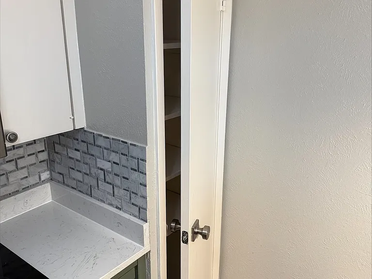 Kitchen Pantry