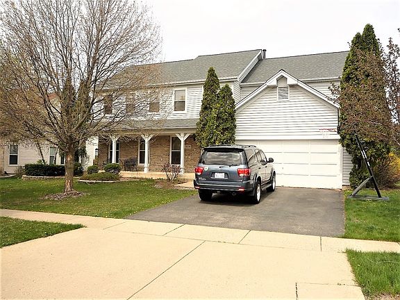 3rd image of 1604 Crowfoot Cir N