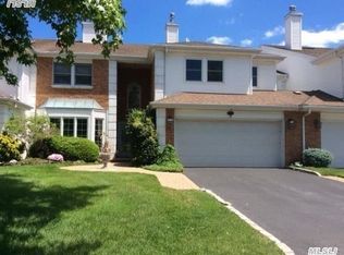 63 Hamlet Dr, Commack, NY 11725