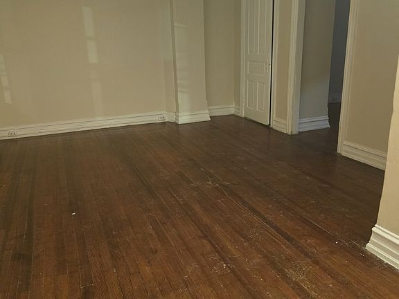 3rd image of 1148 W Linden St Floor 2
