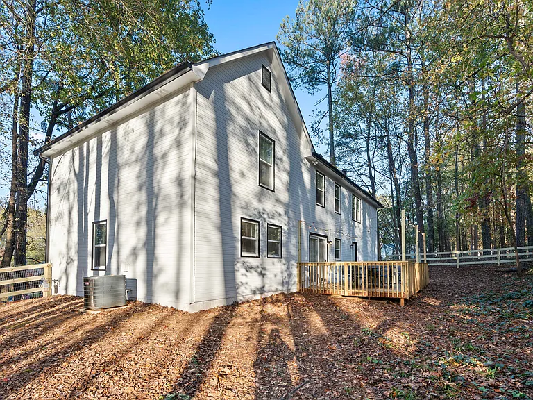 4124 Gregory Manor Cir SW — Photo 12