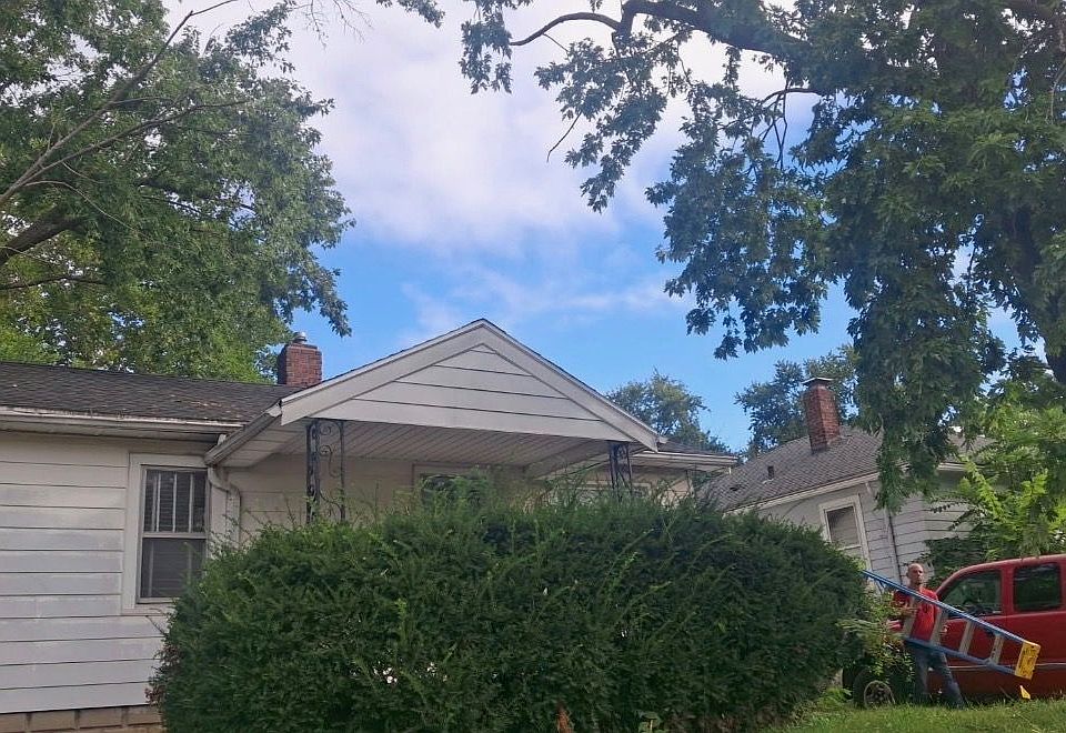 1st image of 1272 W King St