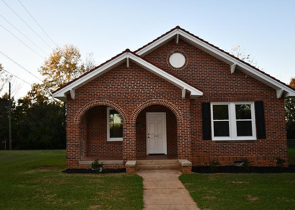 1st image of 424 Bolt Ave