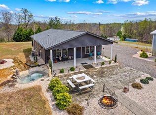 1595 Cheatham Ford Rd, Hiddenite, NC 28636