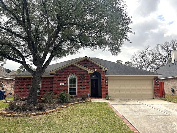 8426 Hunters Village Dr, Humble, TX 77346